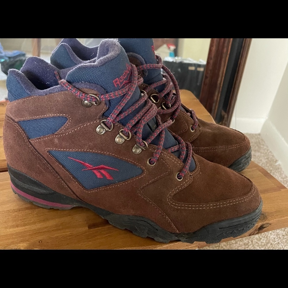 Joah Brown Reebok Vintage Hiking Boots - Size 10 - Picture 2 of 7